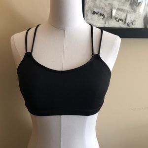 Lululemon black bra size 4 EGUC